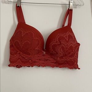 Daisy Fuentes Red Lace Push-Up Bra